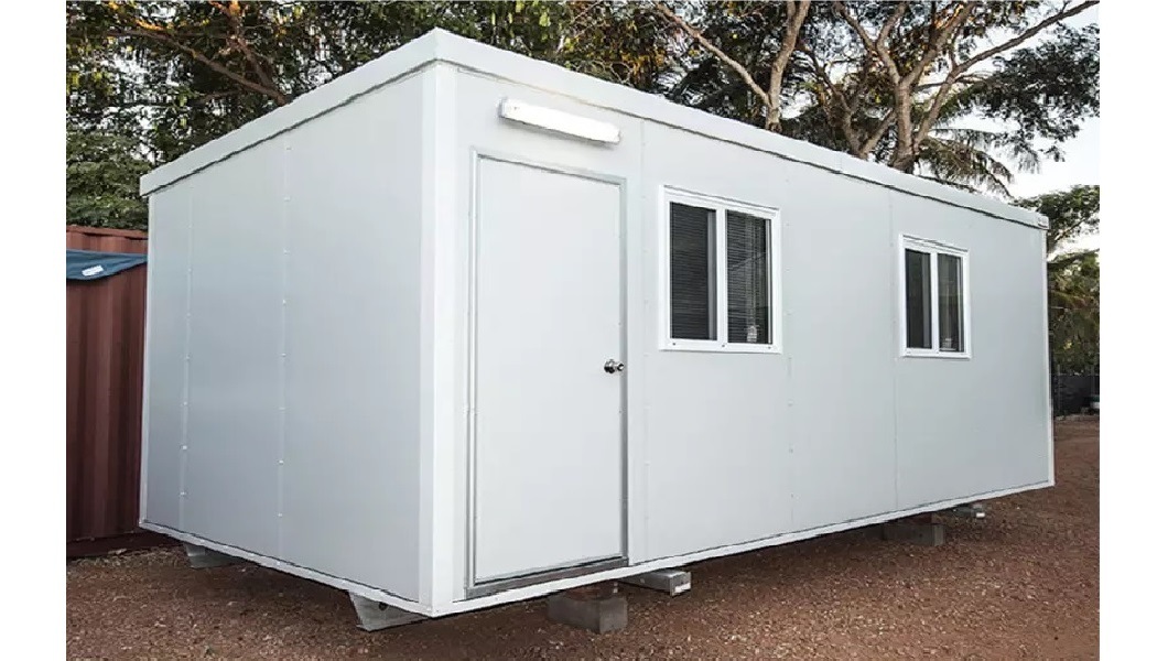 Prefabricated Light Steel Temporary Dormitory Detachable Pre-Framed Steel Door