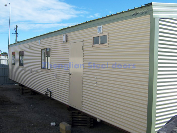 Module Prefab Light Steel Structure Prehung Door Kits Shipping Container Design Bungalow House in Saudi Arabia